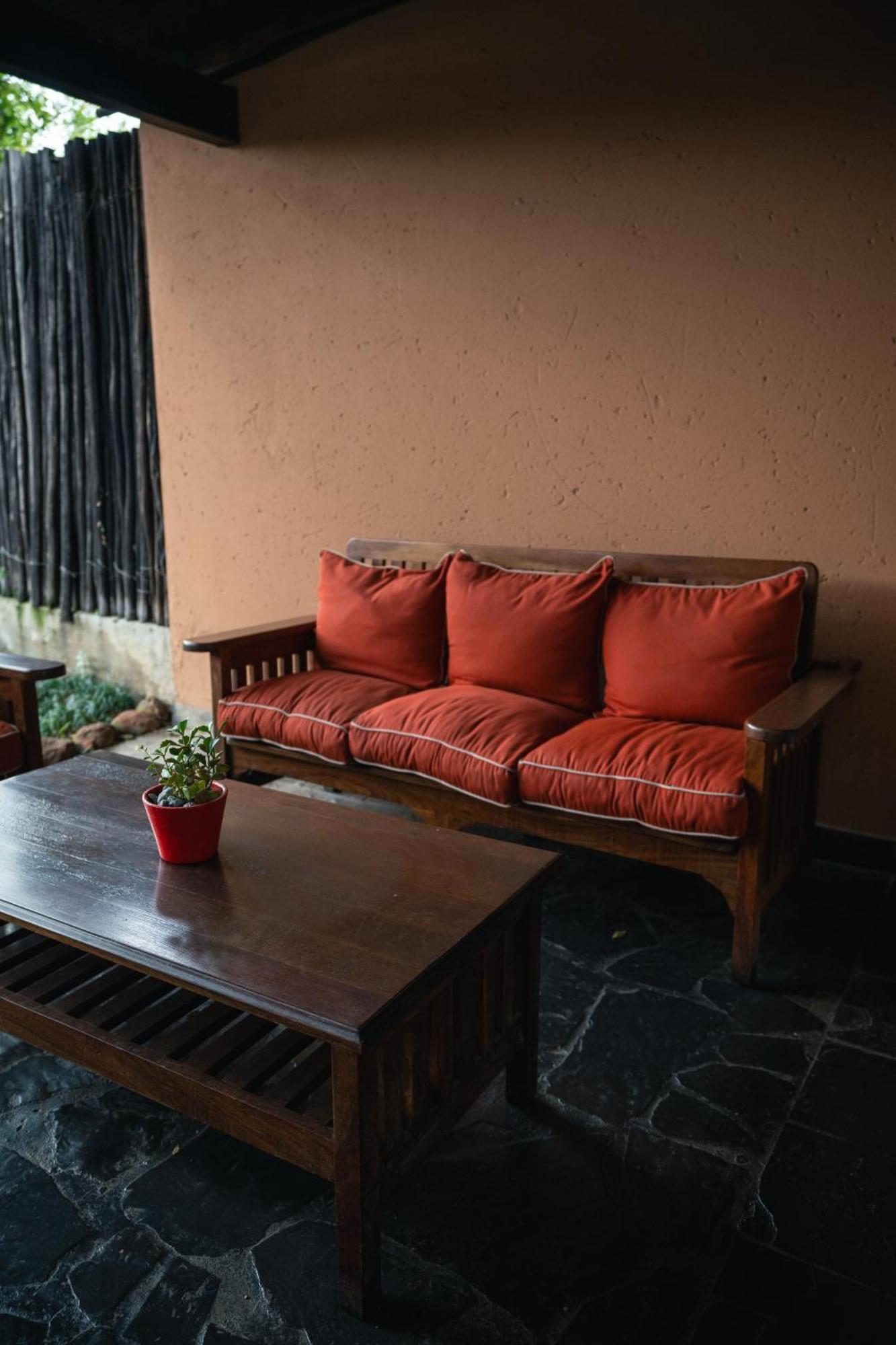 מולדרסדריפט Riverstone Lodge מראה חיצוני תמונה