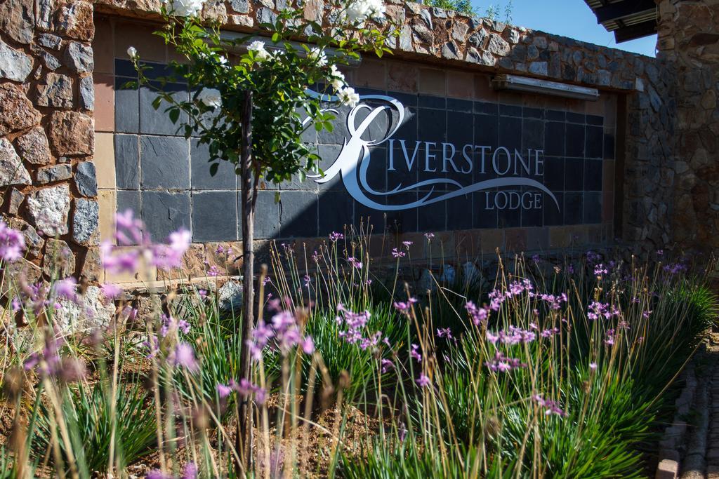 מולדרסדריפט Riverstone Lodge מראה חיצוני תמונה