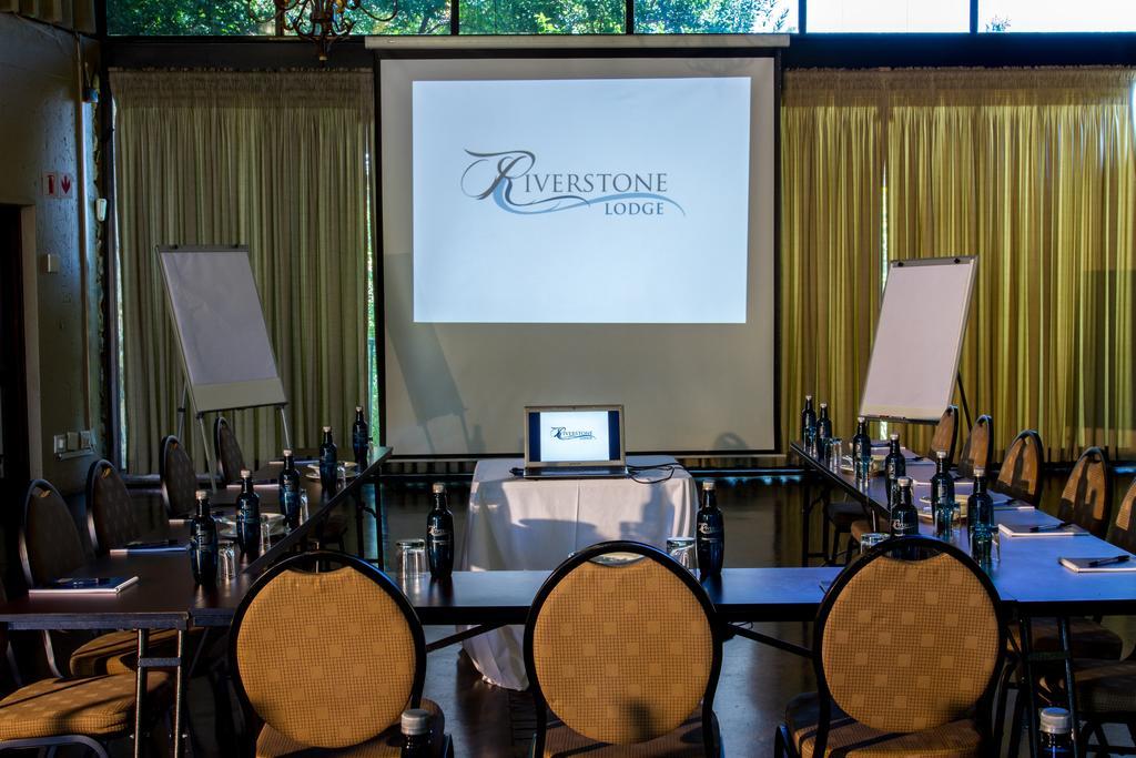 מולדרסדריפט Riverstone Lodge מראה חיצוני תמונה