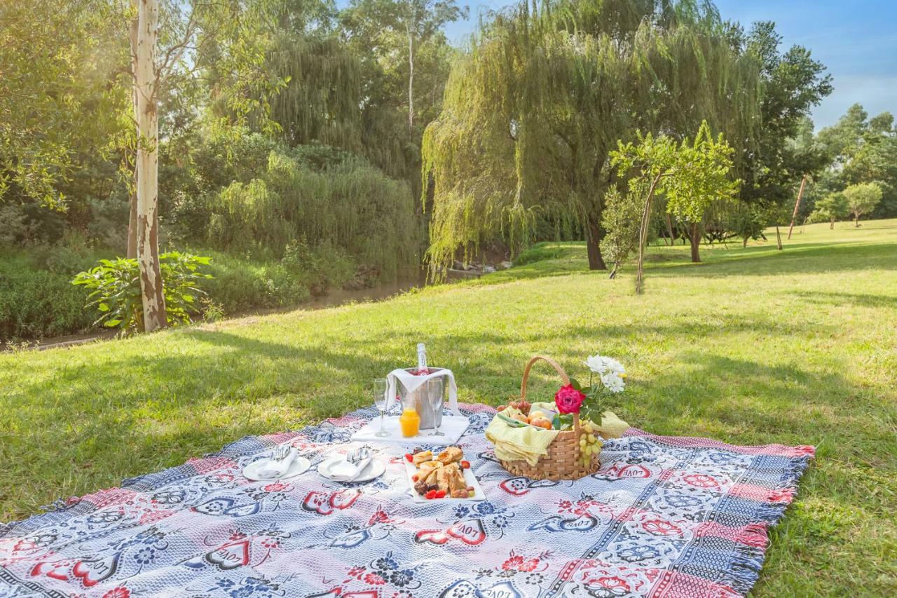 מולדרסדריפט Riverstone Lodge מראה חיצוני תמונה